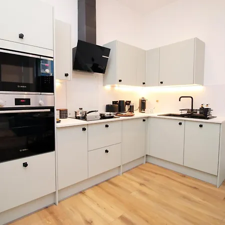 Apartment No2 Grosvenor House - Easy Access To The City *